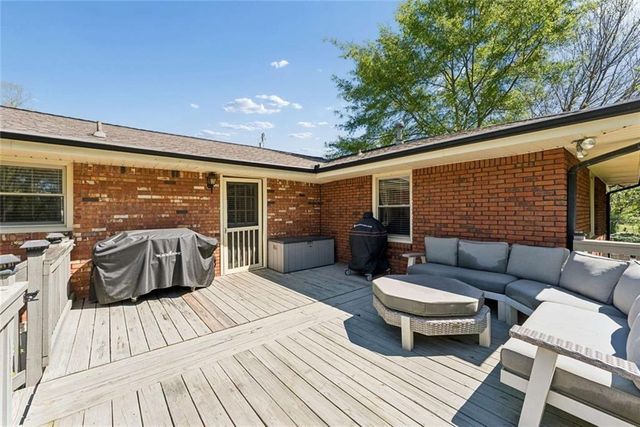 668 Debra Drive, Marietta, GA 30066