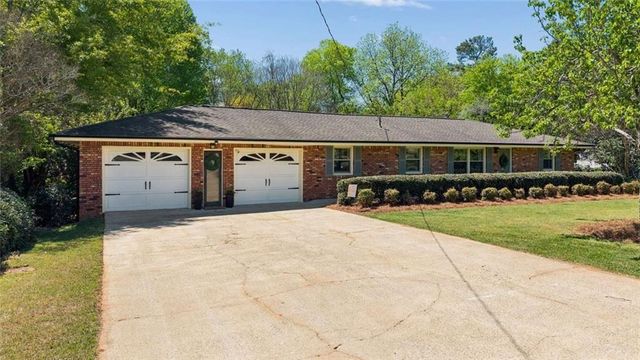 668 Debra Drive, Marietta, GA 30066