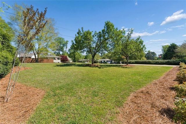 668 Debra Drive, Marietta, GA 30066