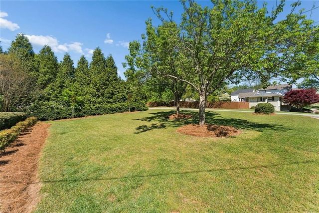 668 Debra Drive, Marietta, GA 30066