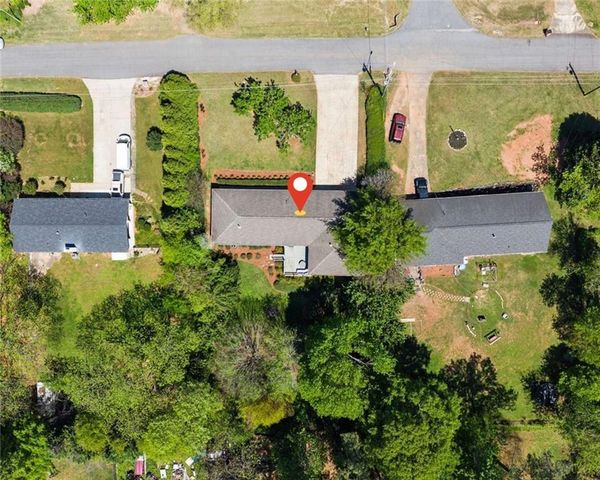 668 Debra Drive, Marietta, GA 30066