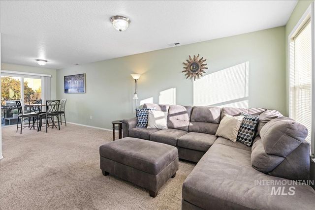 777 S Jarbidge Ave, Middleton, ID 83644