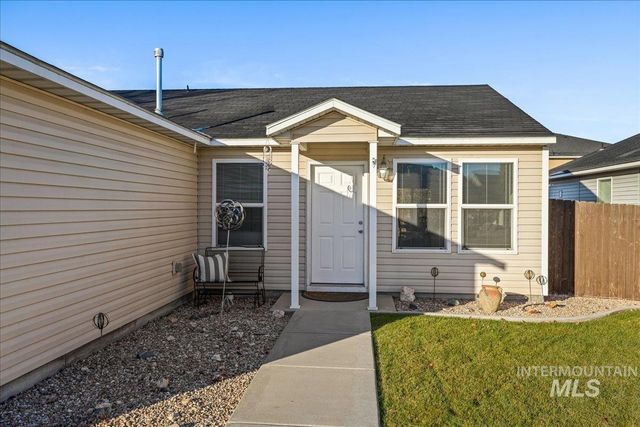 777 S Jarbidge Ave, Middleton, ID 83644