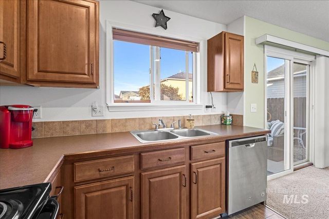 777 S Jarbidge Ave, Middleton, ID 83644