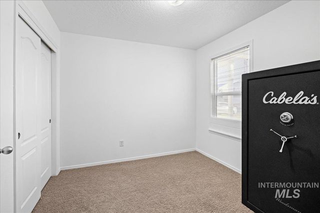 777 S Jarbidge Ave, Middleton, ID 83644