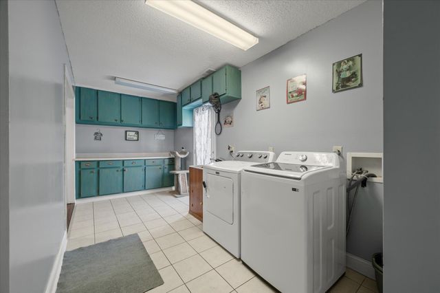 3861 State Road, Ridgeville, SC 29472