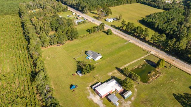 3861 State Road, Ridgeville, SC 29472