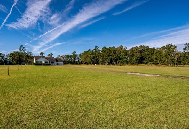 3861 State Road, Ridgeville, SC 29472