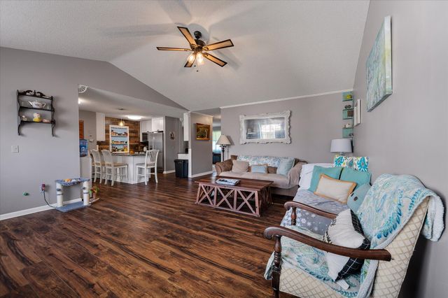 3861 State Road, Ridgeville, SC 29472