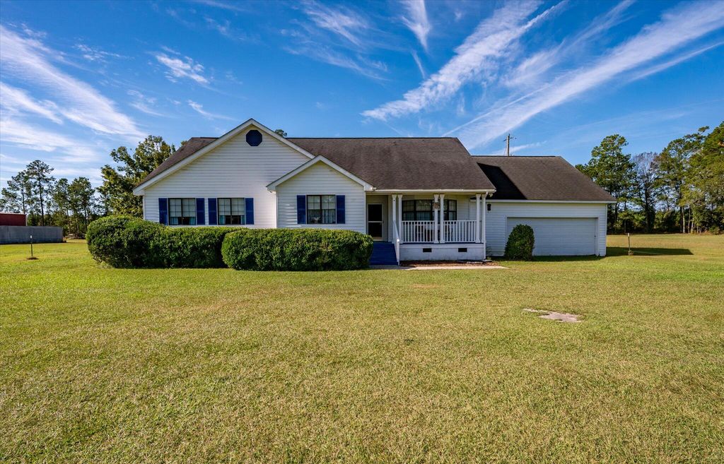 3861 State Road, Ridgeville, SC 29472