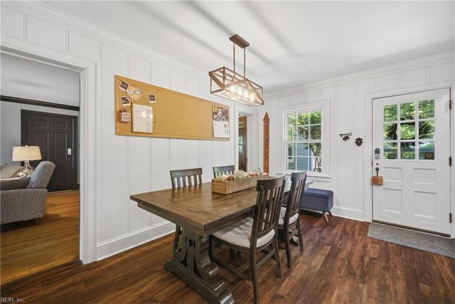 3812 Pine RD, Portsmouth, VA 23703