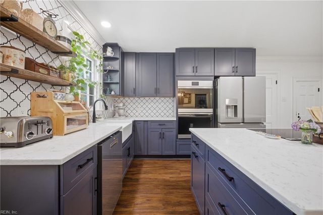 3812 Pine RD, Portsmouth, VA 23703