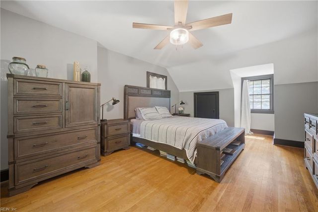 3812 Pine RD, Portsmouth, VA 23703