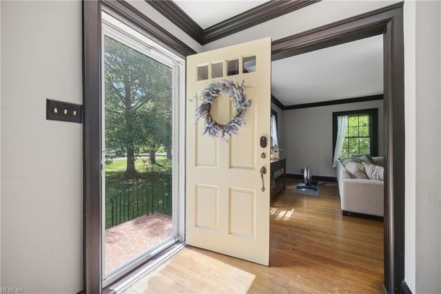 3812 Pine RD, Portsmouth, VA 23703