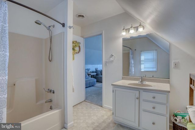 130 COOPER AVE, Frederica, DE 19946