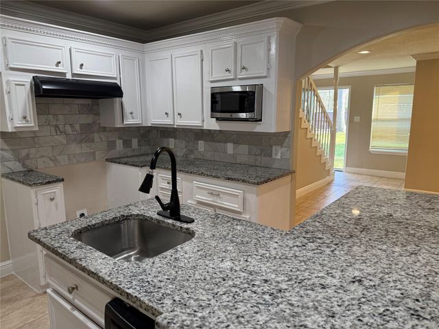 610 Elk Drive, Crosby, TX 77532