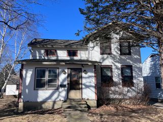 411 S Congress Avenue, Polo, IL 61064