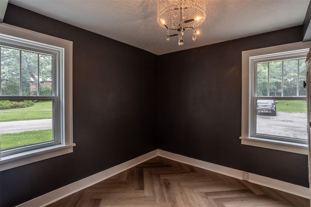 4000 University Avenue 7, Des Moines, IA 50311