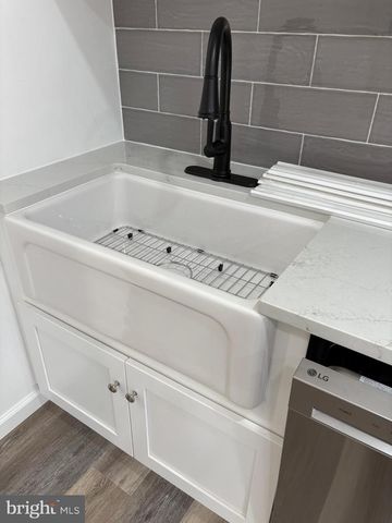 25 SCENIC DR, Milroy, PA 17063