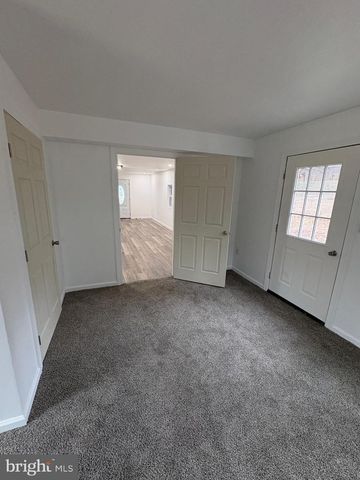 25 SCENIC DR, Milroy, PA 17063