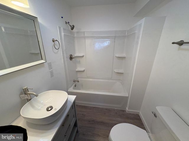 25 SCENIC DR, Milroy, PA 17063