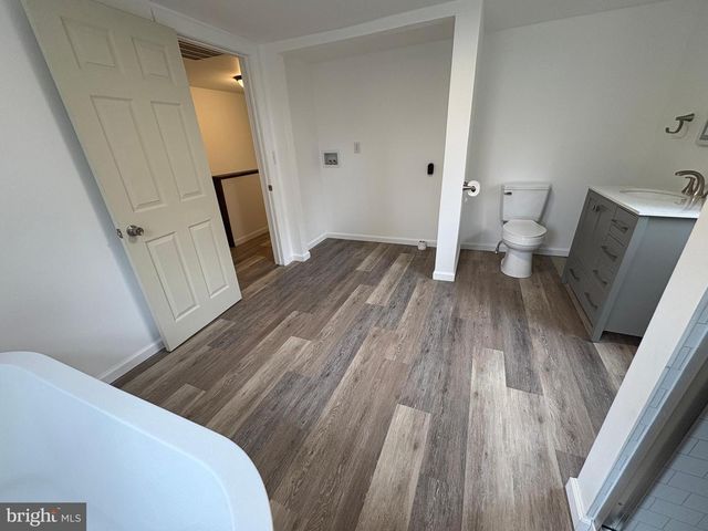 25 SCENIC DR, Milroy, PA 17063