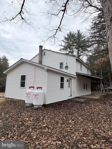 25 SCENIC DR, Milroy, PA 17063