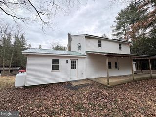 25 SCENIC DR, Milroy, PA 17063