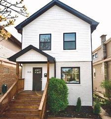3535 N Osceola Avenue, Chicago, IL 60634
