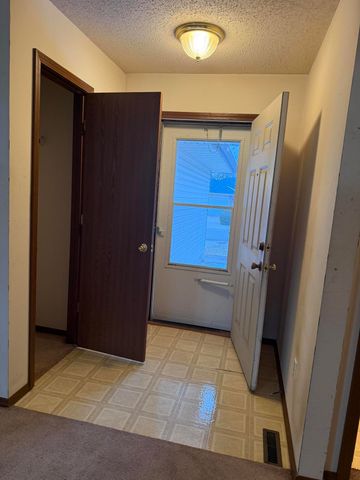 1258 N Colgate Avenue, Springfield, MO 65802