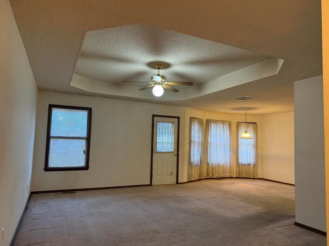 1258 N Colgate Avenue, Springfield, MO 65802