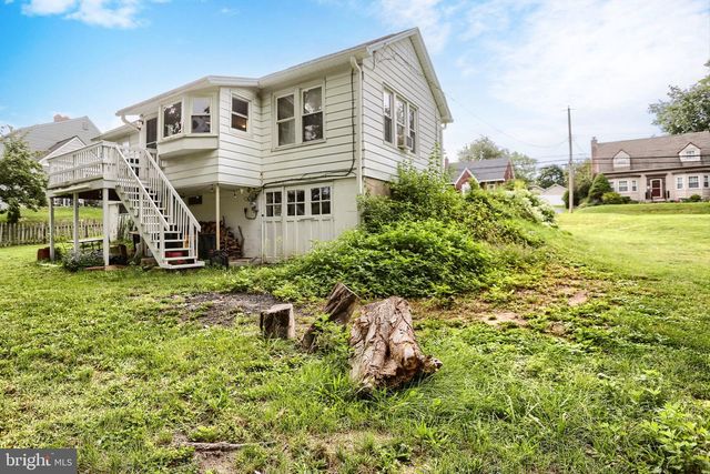3830 CLOVERFIELD RD, Harrisburg, PA 17109