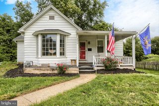 3830 CLOVERFIELD RD, Harrisburg, PA 17109