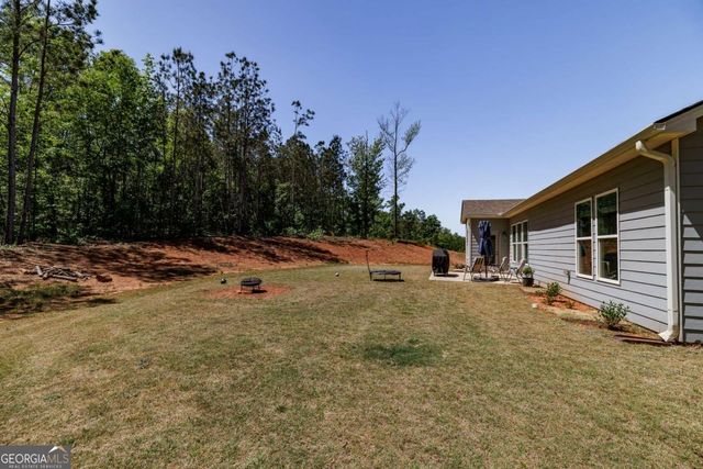 588 Scout Hut Lane, Danielsville, GA 30633