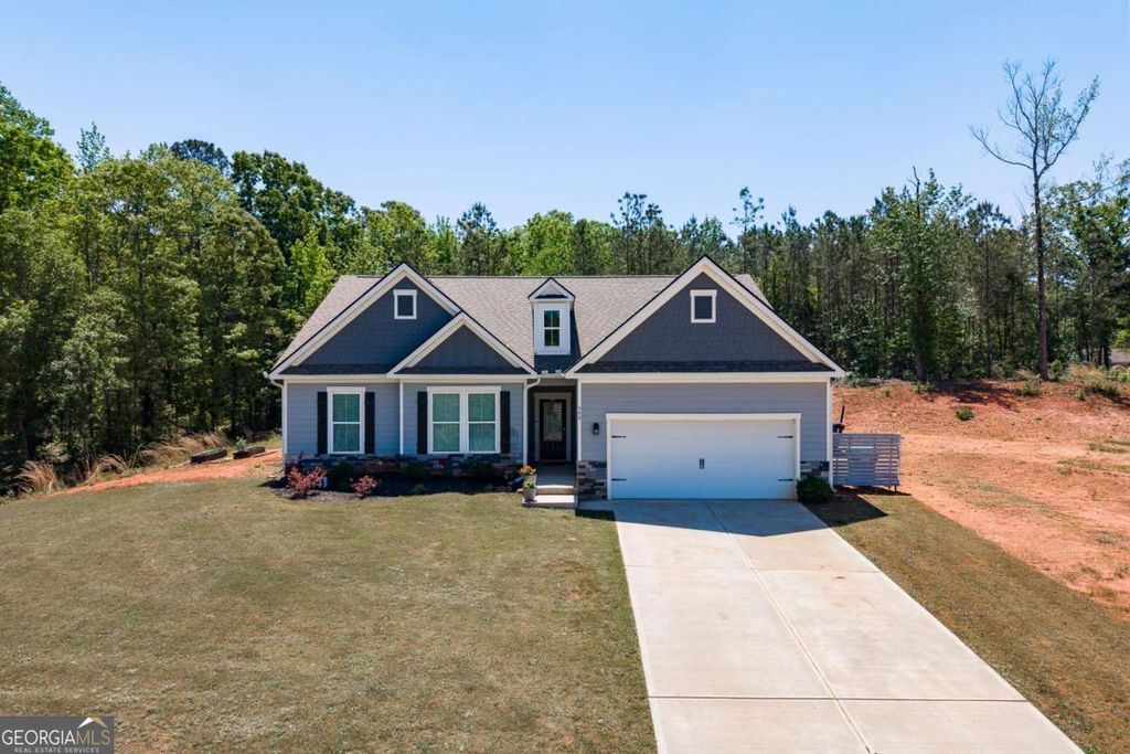 588 Scout Hut Lane, Danielsville, GA 30633
