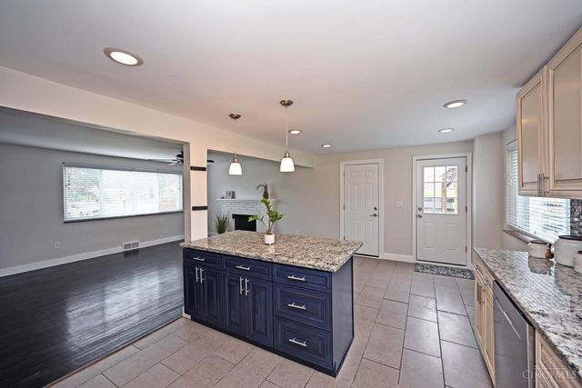 10178 Zig Zag Road, Blue Ash, OH 45242