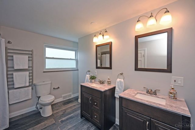 10178 Zig Zag Road, Blue Ash, OH 45242