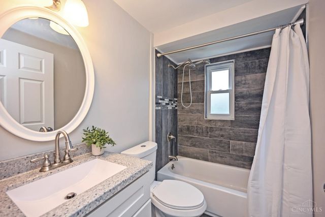 10178 Zig Zag Road, Blue Ash, OH 45242