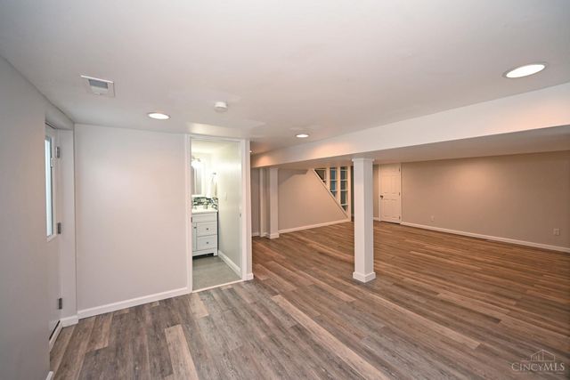 10178 Zig Zag Road, Blue Ash, OH 45242