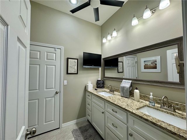 135 Harbor Circle, Russellville, AR 72802