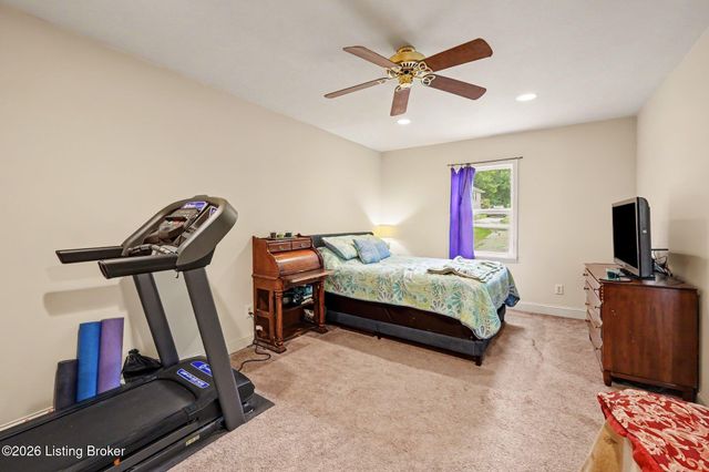 251 Webbmont Cir, Shelbyville, KY 40065