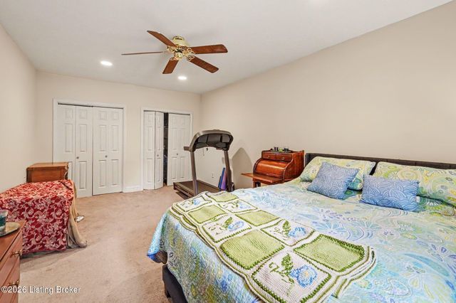 251 Webbmont Cir, Shelbyville, KY 40065