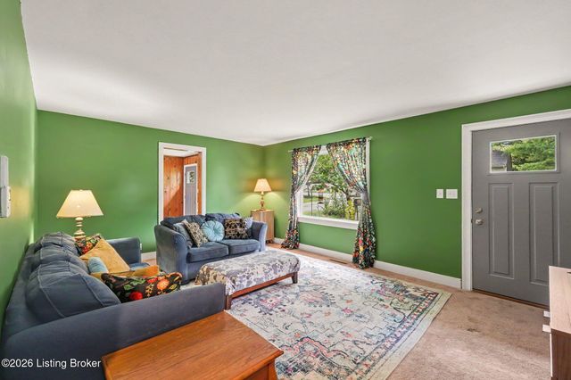 251 Webbmont Cir, Shelbyville, KY 40065