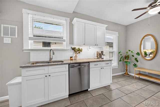 6710 Mitchell Avenue, St Louis, MO 63139