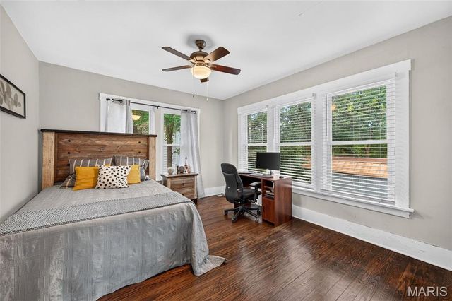 6710 Mitchell Avenue, St Louis, MO 63139