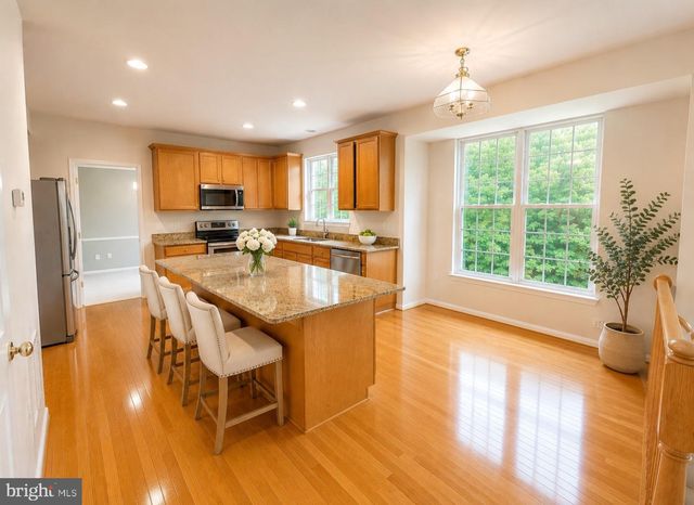 17602 DEWEYS RUN LN, Dumfries, VA 22026