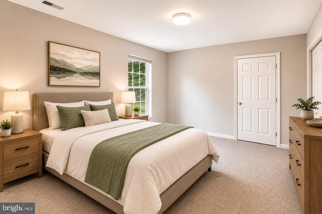 17602 DEWEYS RUN LN, Dumfries, VA 22026