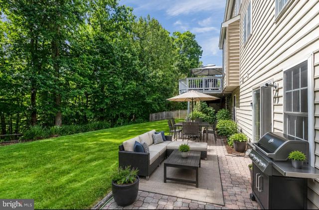 17602 DEWEYS RUN LN, Dumfries, VA 22026
