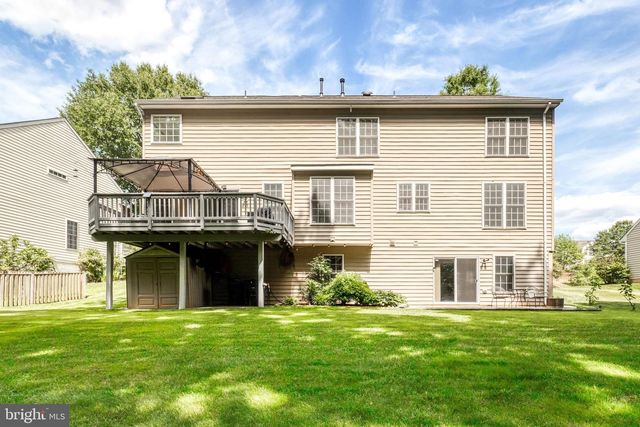 17602 DEWEYS RUN LN, Dumfries, VA 22026