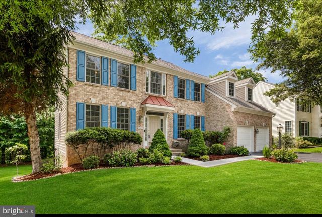 17602 DEWEYS RUN LN, Dumfries, VA 22026